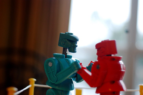 Rock 'Em Sock 'Em Robots...  Blue got rocked